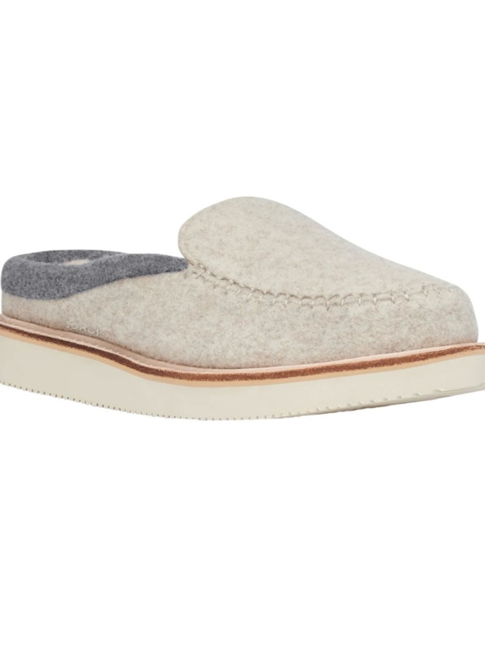 NWT Sanuk slip on size 7